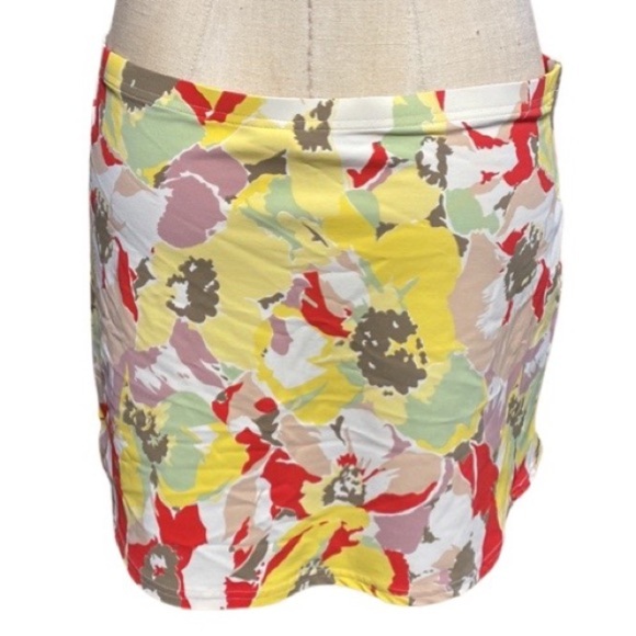 CALVIN KLEIN SWIM SKIRT WEAR SIZE MEDIUM - Picture 3 of 5